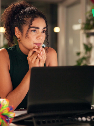 Brand voice a tone of voice, které prodávají: Proč e-shopy zní stejně (a jak to změnit)